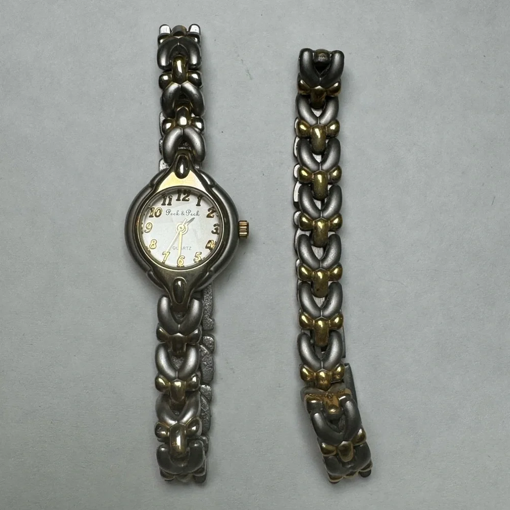 Vintage Peck & Peck Ladies Gold & Silver Tone Watch & Bracelet Set PCP4249